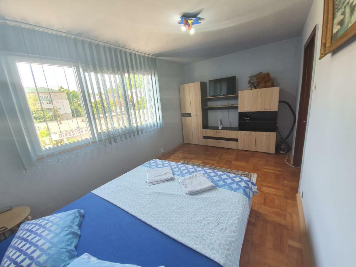 Апартаменты Apartament Denis Оршова Экстерьер фото